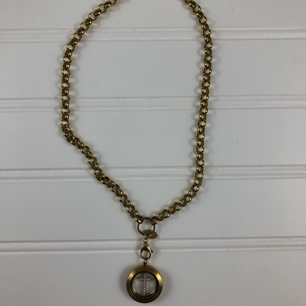 Origami Owl Necklace